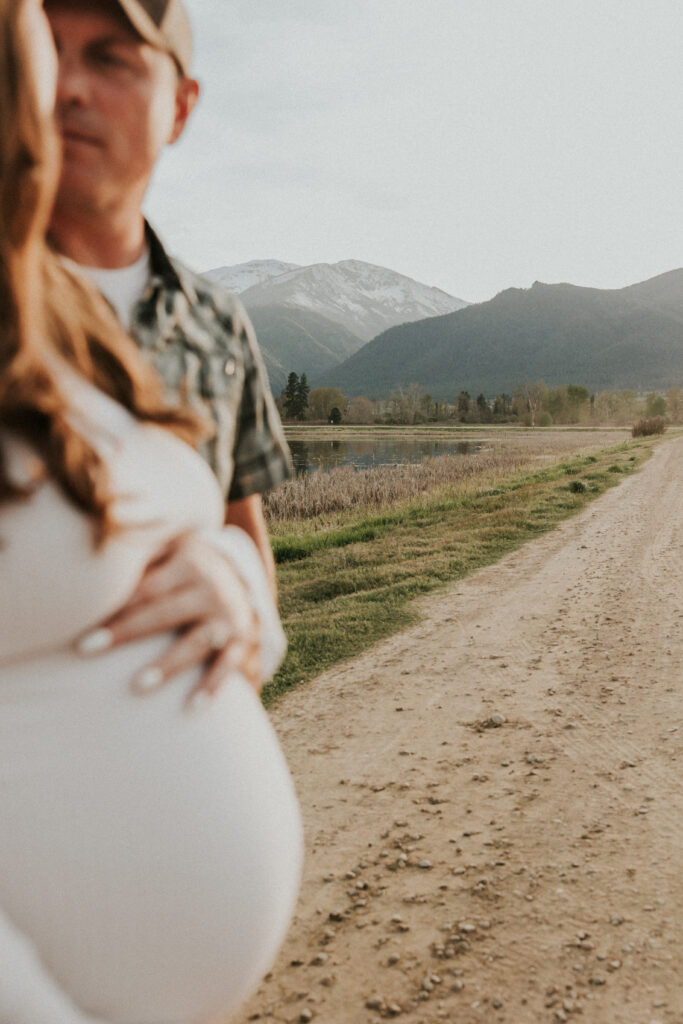 peaceful Montana mountain landscape during outdoor maternity session